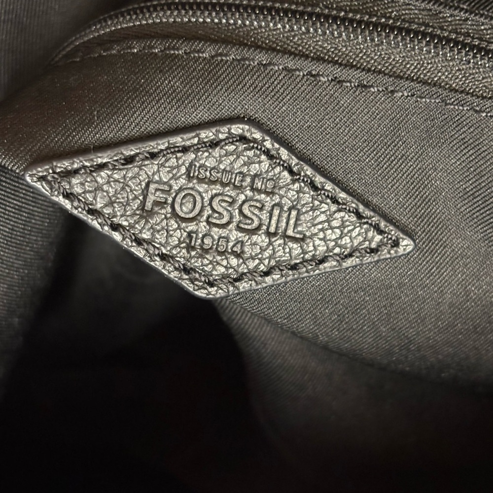 Fossil Sydney Black Leather Shopper Tote - Picture 8 of 10